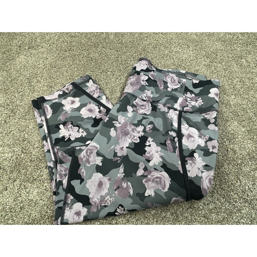 Livi‎ Active Lane Bryant Womens Capri Leggings Sz 22/24 Purple Gray Floral #0114